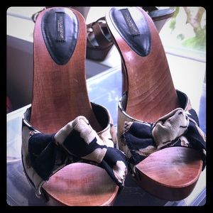 Dolce & Gabbana Wooden Pump Sandal